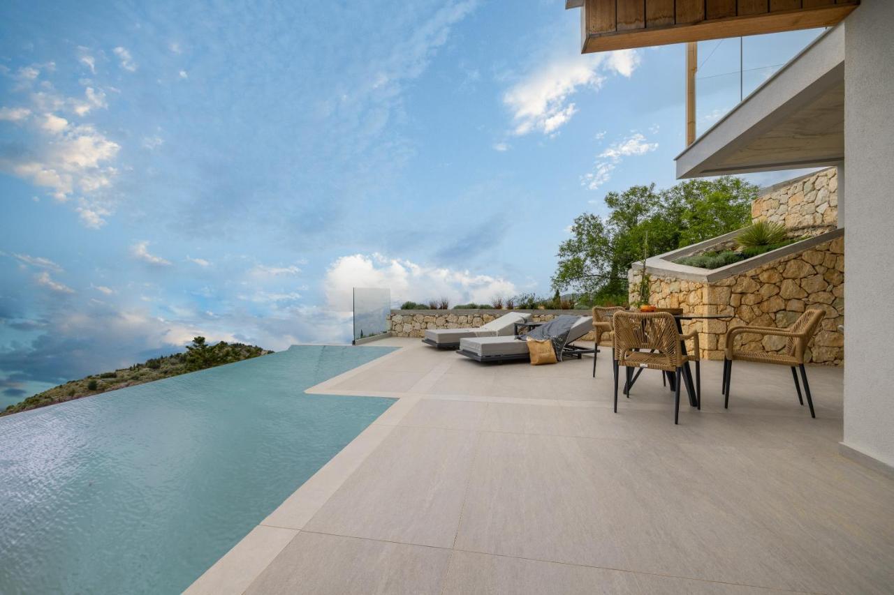 Anadeo Villas & Suites Exánthia Kültér fotó